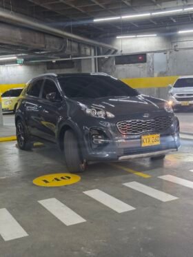 KIA  SPORTAGE GT LINE 2.0 AT