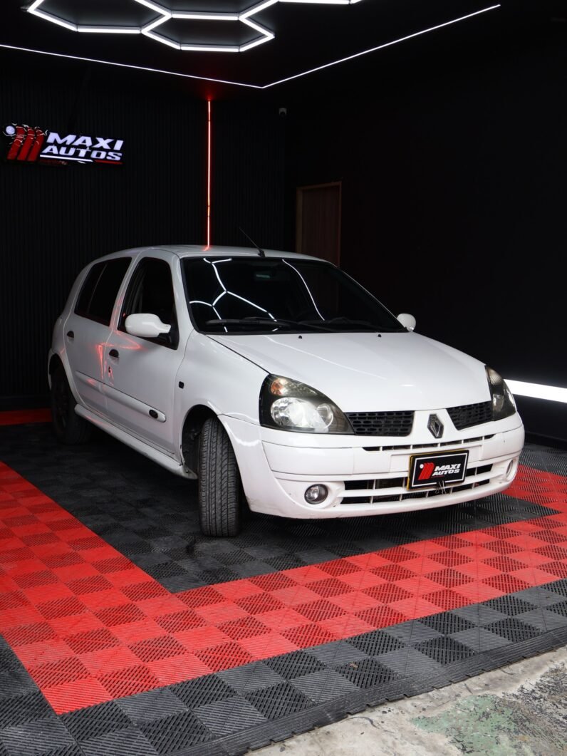 
								RENAULT CLIO CAMPUS 1.2 MT full									