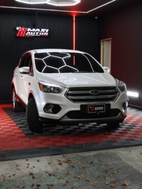 FORD ESCAPE SE 2.0L AT 4×2