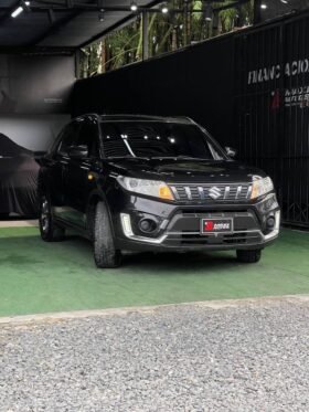 SUZUKI VITARA LIVE ALL GRIP AT 4X4