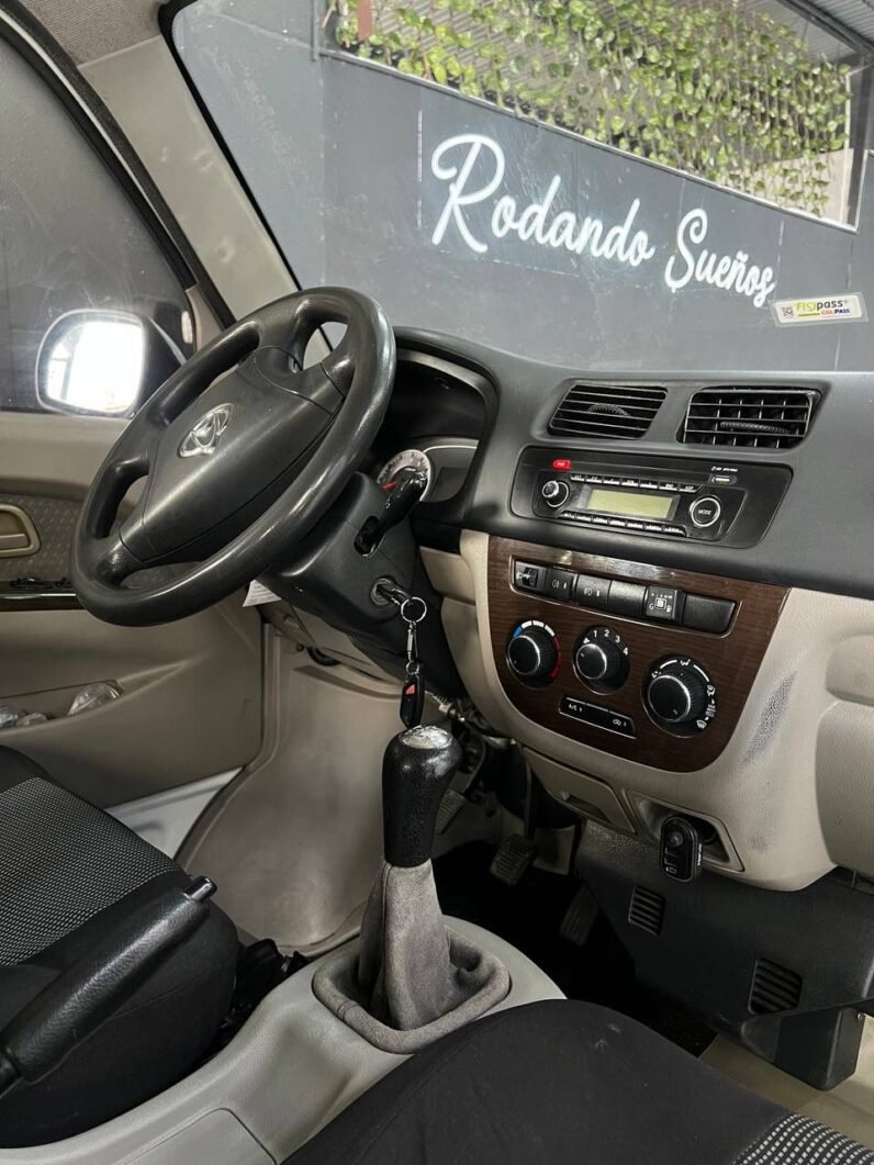 
								CHANGAN MINI VAN 1.250 MT 4X2 full									