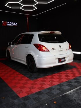 NISSAN TIIDA PREMIER HB MT