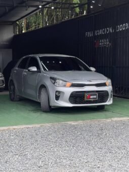KIA RIO VIBRANT 1.4 AT HB