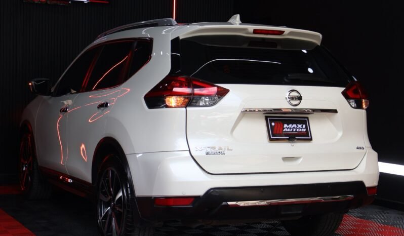 
								NISSAN X-TRAIL 2.5 AT 4X4 EXCLUSIVE 7PTOS full									