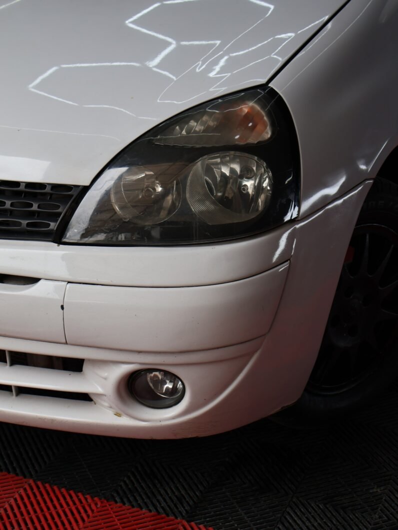 
								RENAULT CLIO CAMPUS 1.2 MT full									