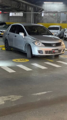 NISSAN TIIDA SEDAN MIIO MT 1.8L