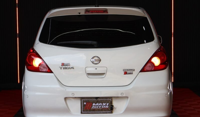 
								NISSAN TIIDA PREMIER HB MT full									