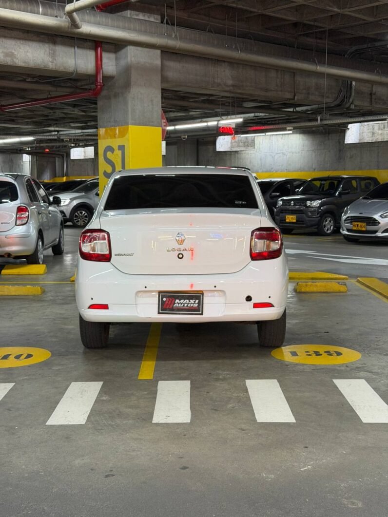 
								RENAULT LOGAN INTENS AT 1.6 full									