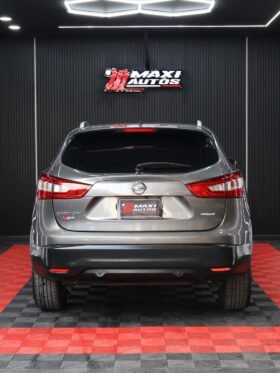 NISSAN QASHQAI EXCLUSIVE 4×4 AT