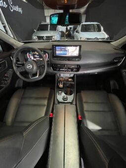 
										NISSAN X-TRAIL E-POWER EXCLUSIVE E-4ORCE full									