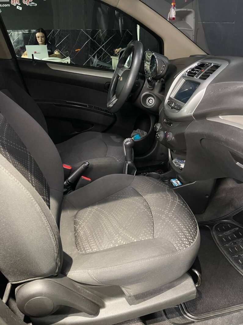 
								CHEVROLET SPARK GT LTZ MT 1.2 full									