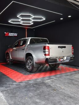 
										MITSUBISHI L 200 TRITON DIESEL AUT 4X4 full									