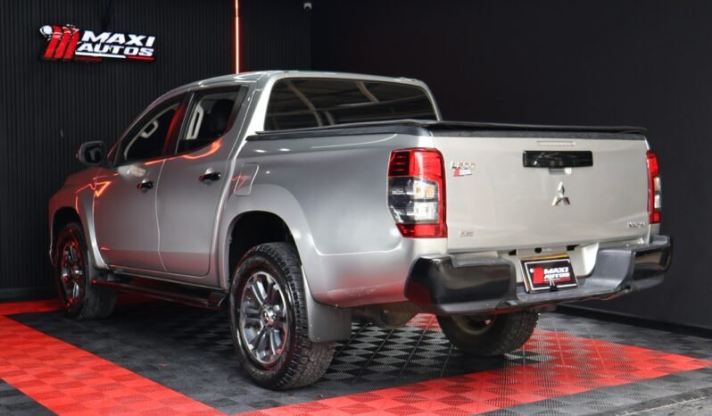 
								MITSUBISHI L 200 TRITON DIESEL AUT 4X4 full									