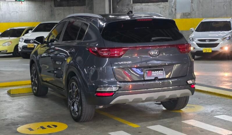 
								KIA  SPORTAGE GT LINE 2.0 AT full									