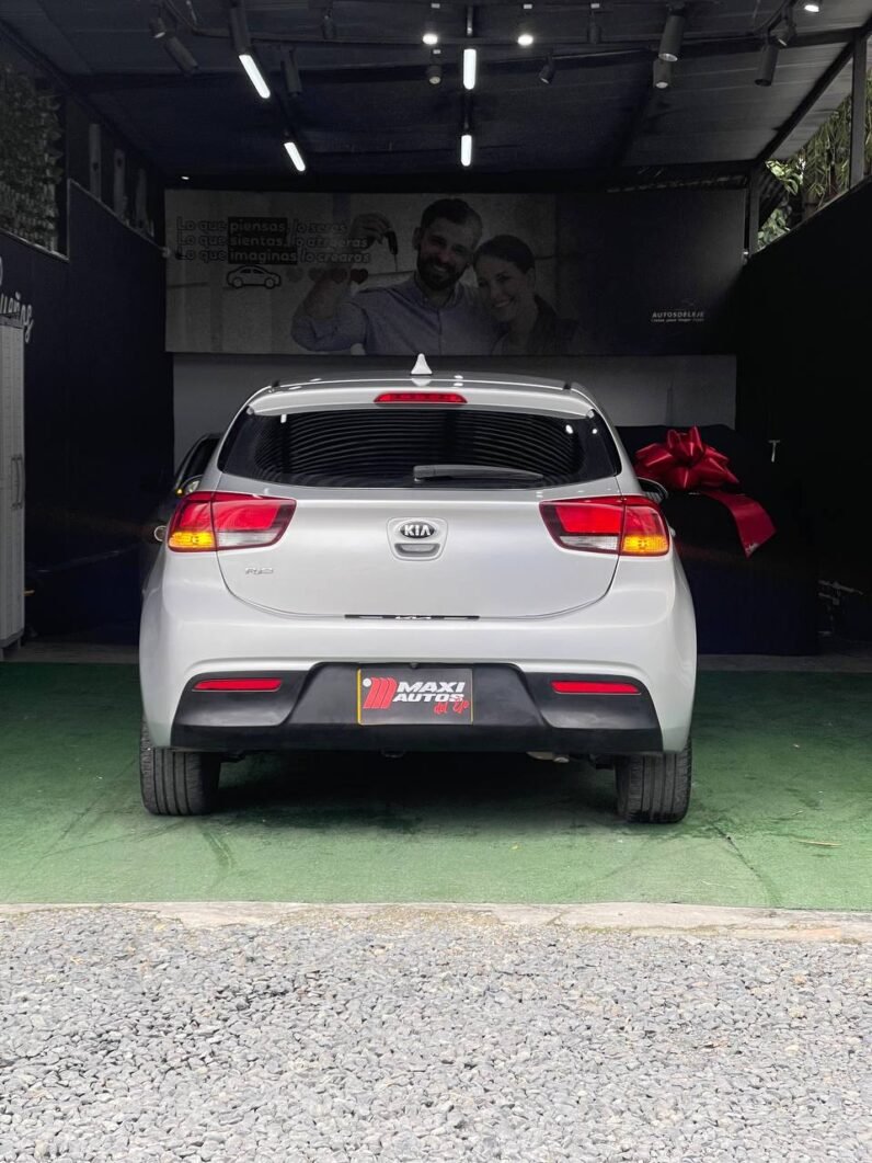 
								KIA RIO VIBRANT 1.4 AT HB full									