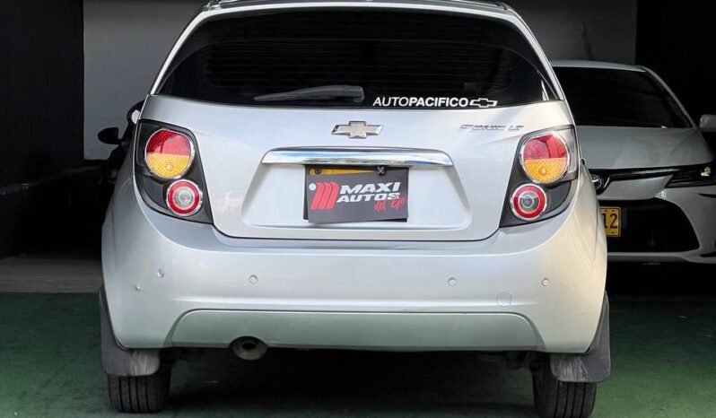 
								CHEVROLET SONIC LT HB MT 1.6 full									