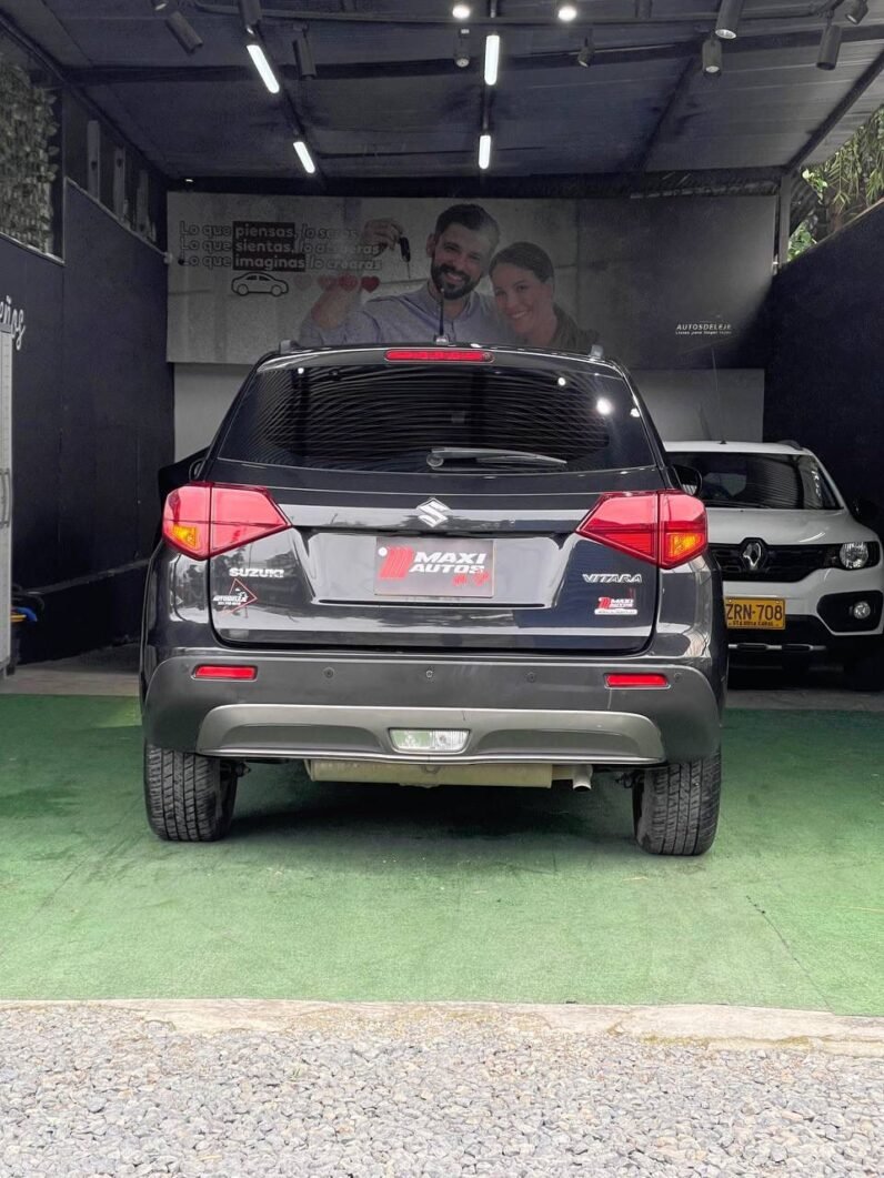 
								SUZUKI VITARA LIVE ALL GRIP AT 4X4 full									