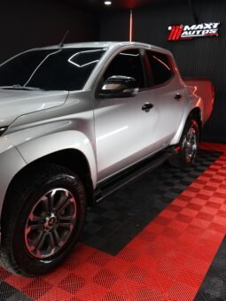 
										MITSUBISHI L 200 TRITON DIESEL AUT 4X4 full									