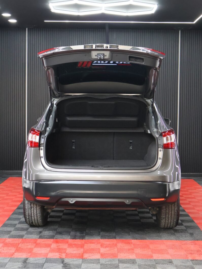 
								NISSAN QASHQAI EXCLUSIVE 4×4 AT full									