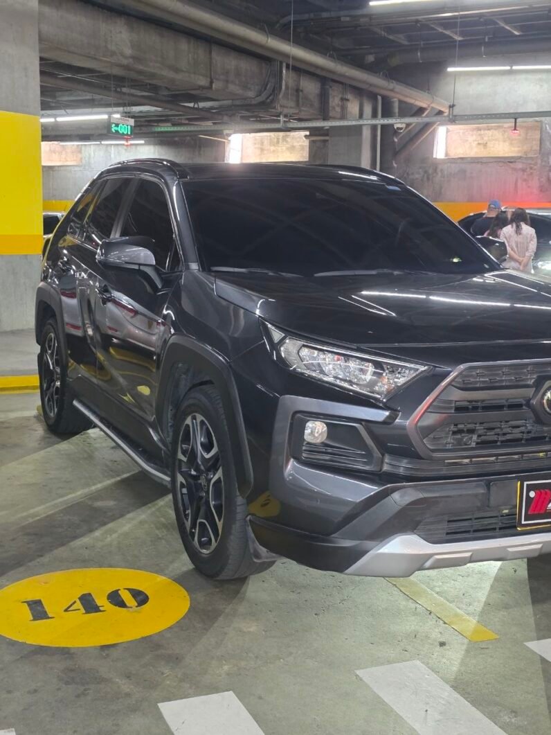 
								TOYOTA RAV4 IMPERIAL 2.4L AT 4×4 full									