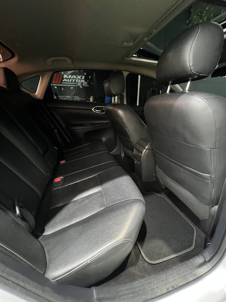 
								NISSAN SENTRA EXCLUSIVE 1.8 AT full									