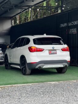 
										BMW  X1 SDRIVE 20I AT 2.0L full									