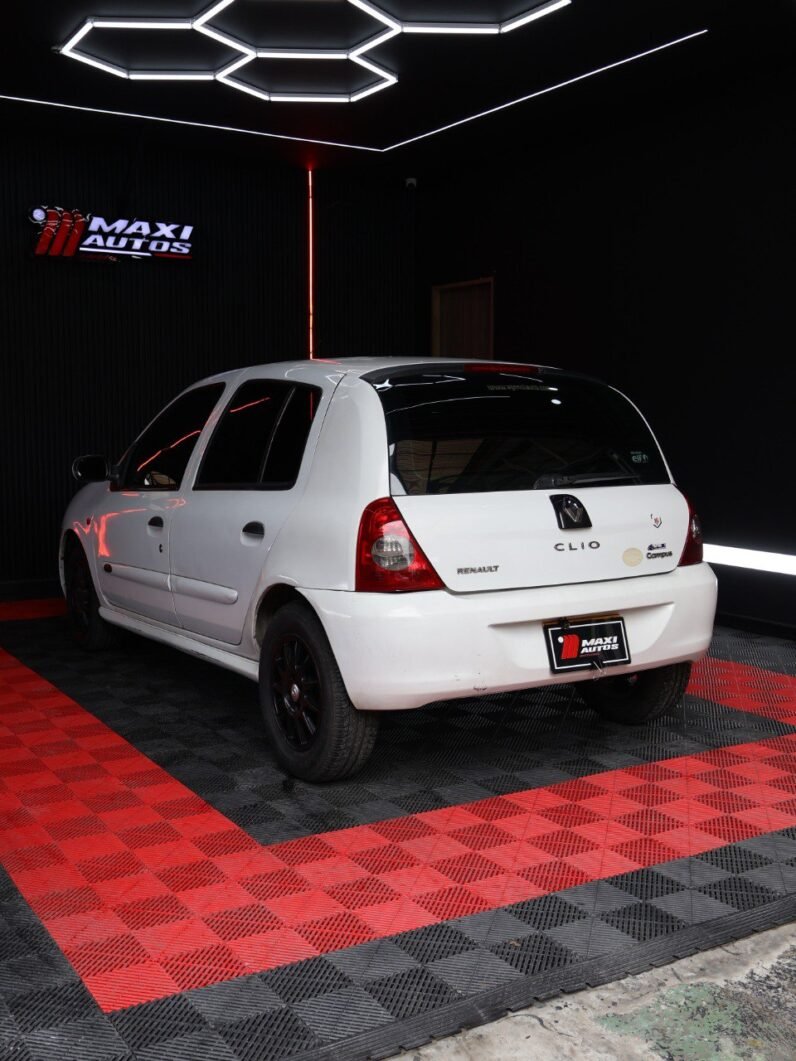 
								RENAULT CLIO CAMPUS 1.2 MT full									