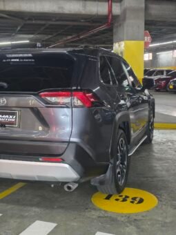 
										TOYOTA RAV4 IMPERIAL 2.4L AT 4×4 full									