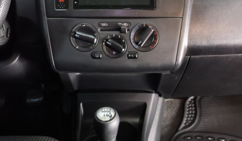 
								NISSAN TIIDA PREMIER HB MT full									