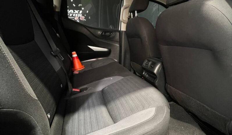 
								NISSAN FRONTIER NP300 2.5 DIESEL  MT 4X4 full									