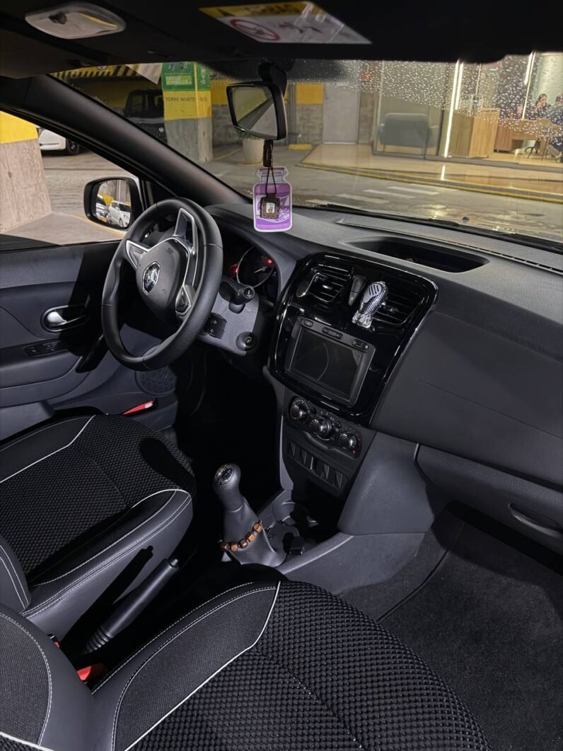 
								RENAULT STEPWAY ZEN 1.6 MT full									