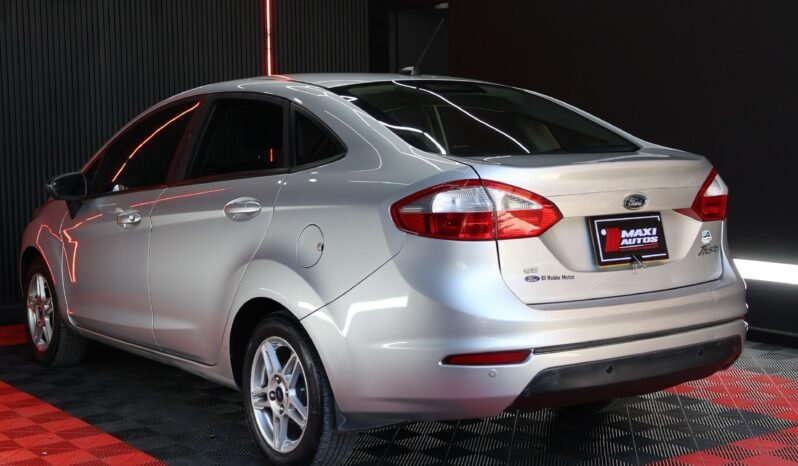 
								FORD  FIESTA SE 1.6L AT SEDAN full									