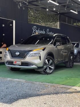 NISSAN X-TRAIL E-POWER EXCLUSIVE E-4ORCE