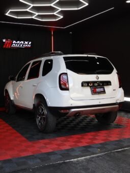 
										RENAULT DUSTER DYNAMIQUE 2.O MT 4X2 full									