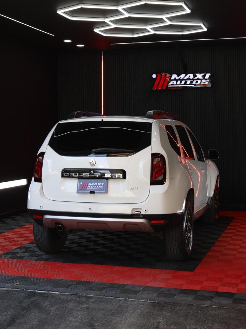 
								RENAULT DUSTER DYNAMIQUE 2.O MT 4X2 full									