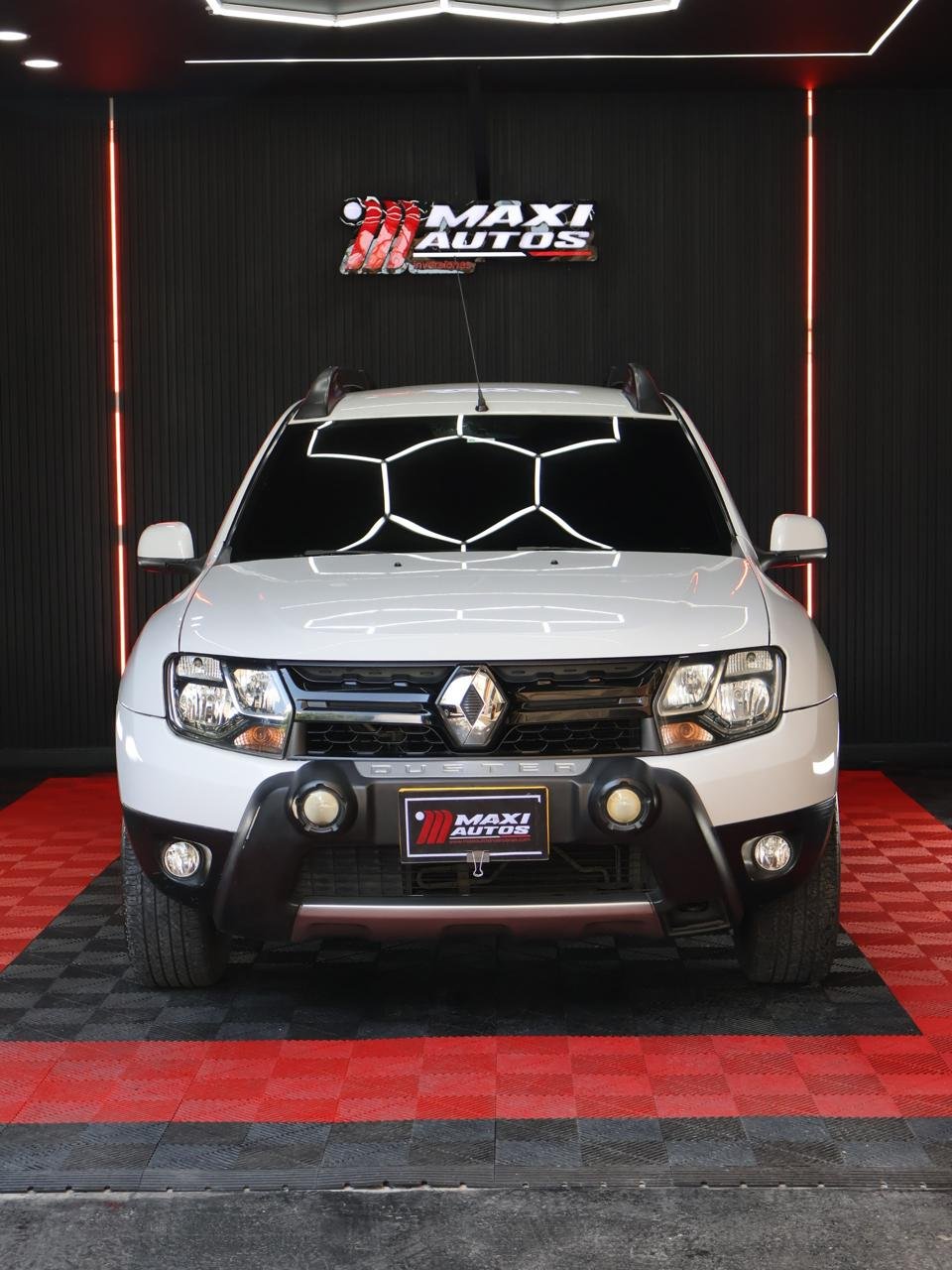 RENAULT DUSTER DYNAMIQUE 2.O MT 4X2