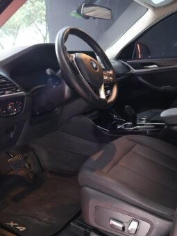 
										BMW X4 XDRIVE 30I 2.0 AT full									