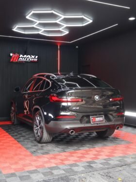 BMW X4 XDRIVE 30I 2.0 AT