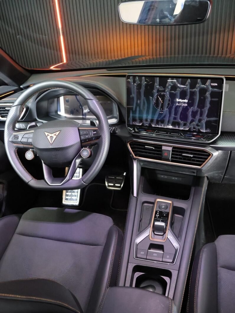 
								CUPRA FORMENTOR DYNAMIC 1.5L HYBRIDA AUT full									