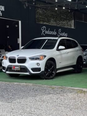 BMW  X1 SDRIVE 20I AT 2.0L