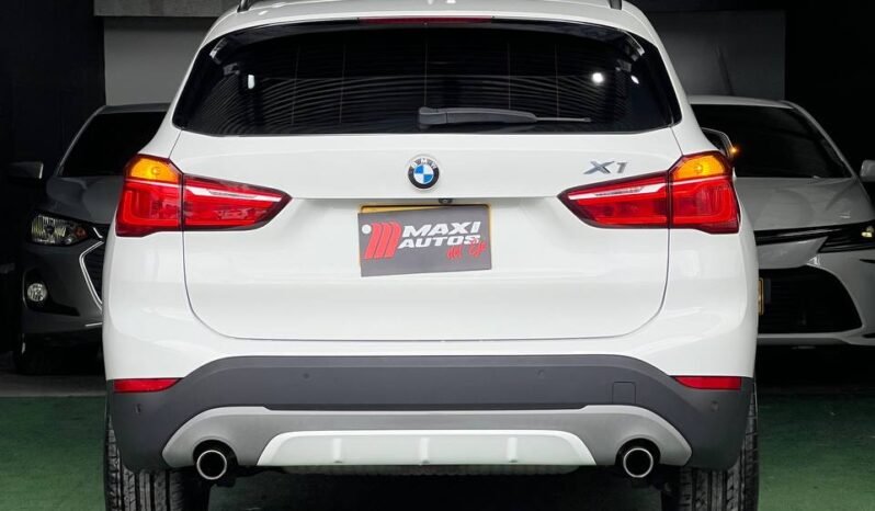 
								BMW  X1 SDRIVE 20I AT 2.0L full									