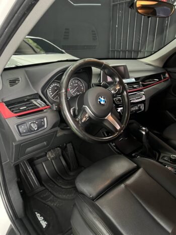 BMW  X1 SDRIVE 20I AT 2.0L
