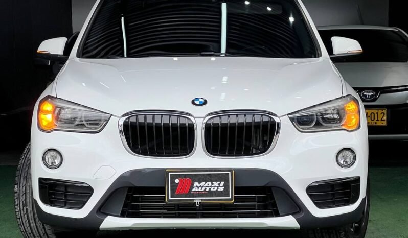 
								BMW  X1 SDRIVE 20I AT 2.0L full									