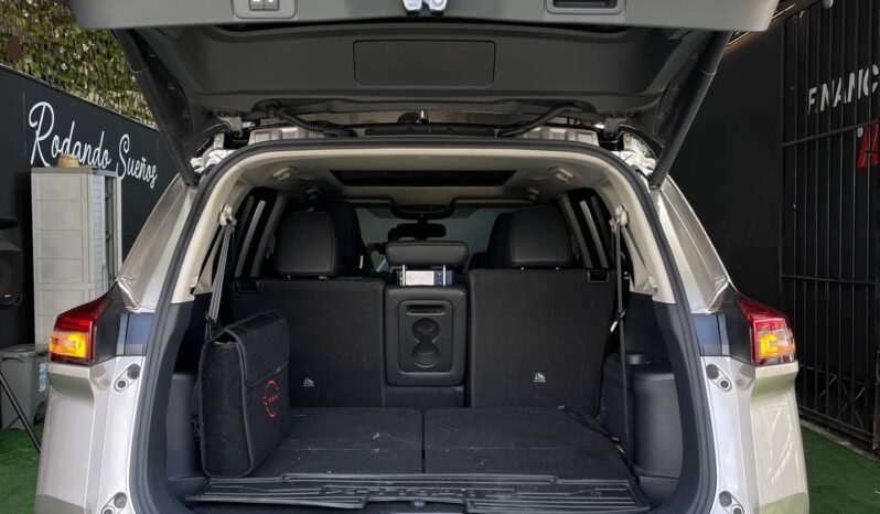 
								NISSAN X-TRAIL E-POWER EXCLUSIVE E-4ORCE full									