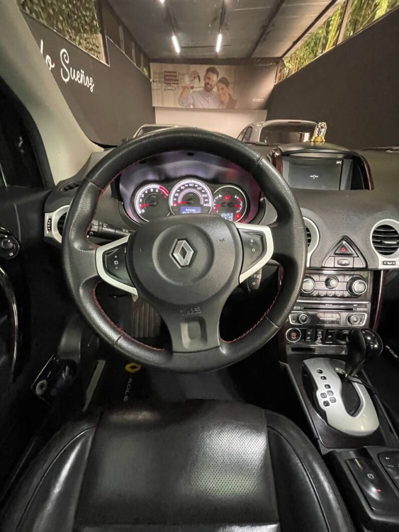 
								RENAULT KOLEOS SPORTWAY AT 4X4 2.5 full									