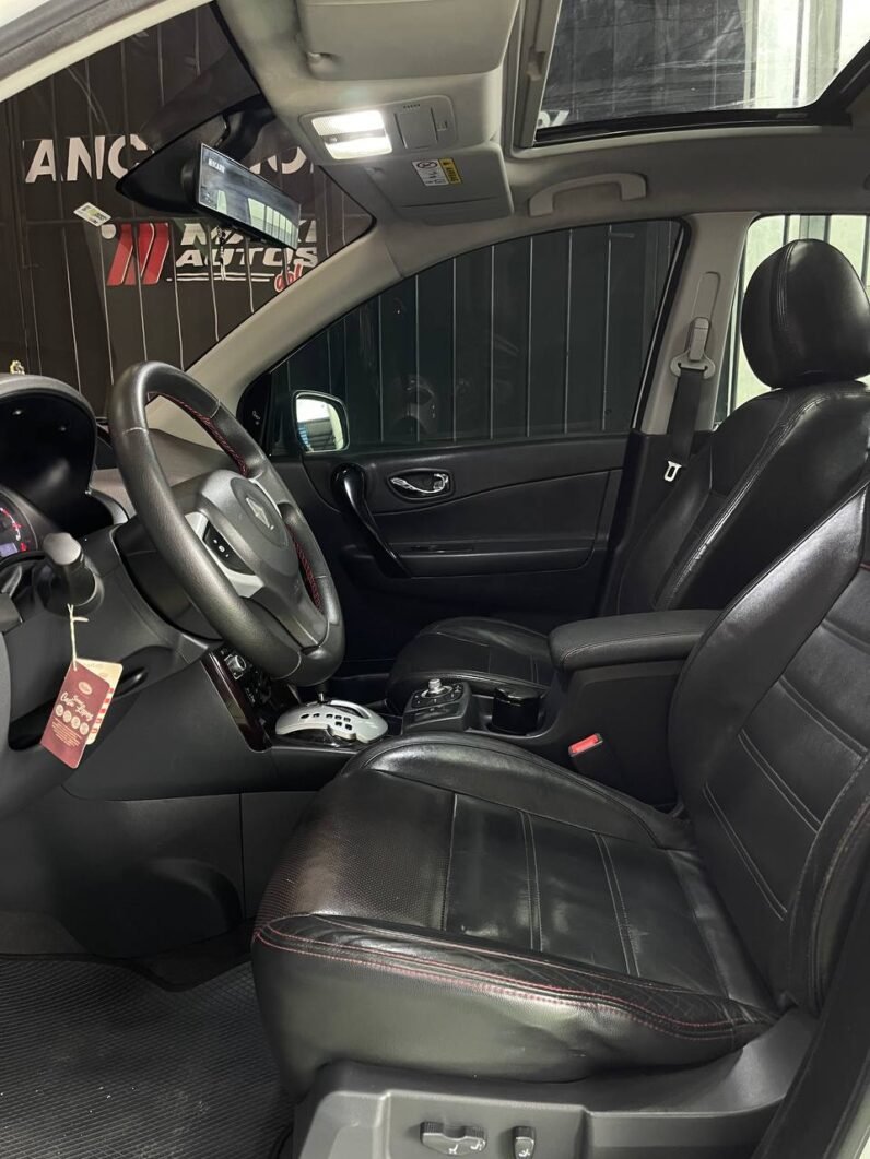 
								RENAULT KOLEOS SPORTWAY AT 4X4 2.5 full									