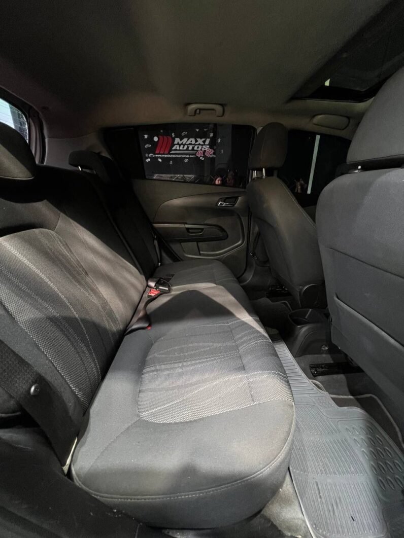 
								CHEVROLET SONIC LT HB MT 1.6 full									