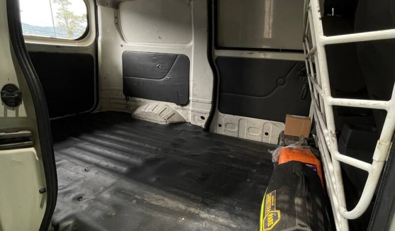 
								CHANGAN MINI VAN 1.250 MT 4X2 full									