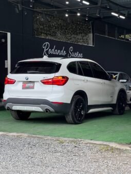 
										BMW  X1 SDRIVE 20I AT 2.0L full									