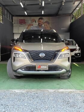 NISSAN X-TRAIL E-POWER EXCLUSIVE E-4ORCE